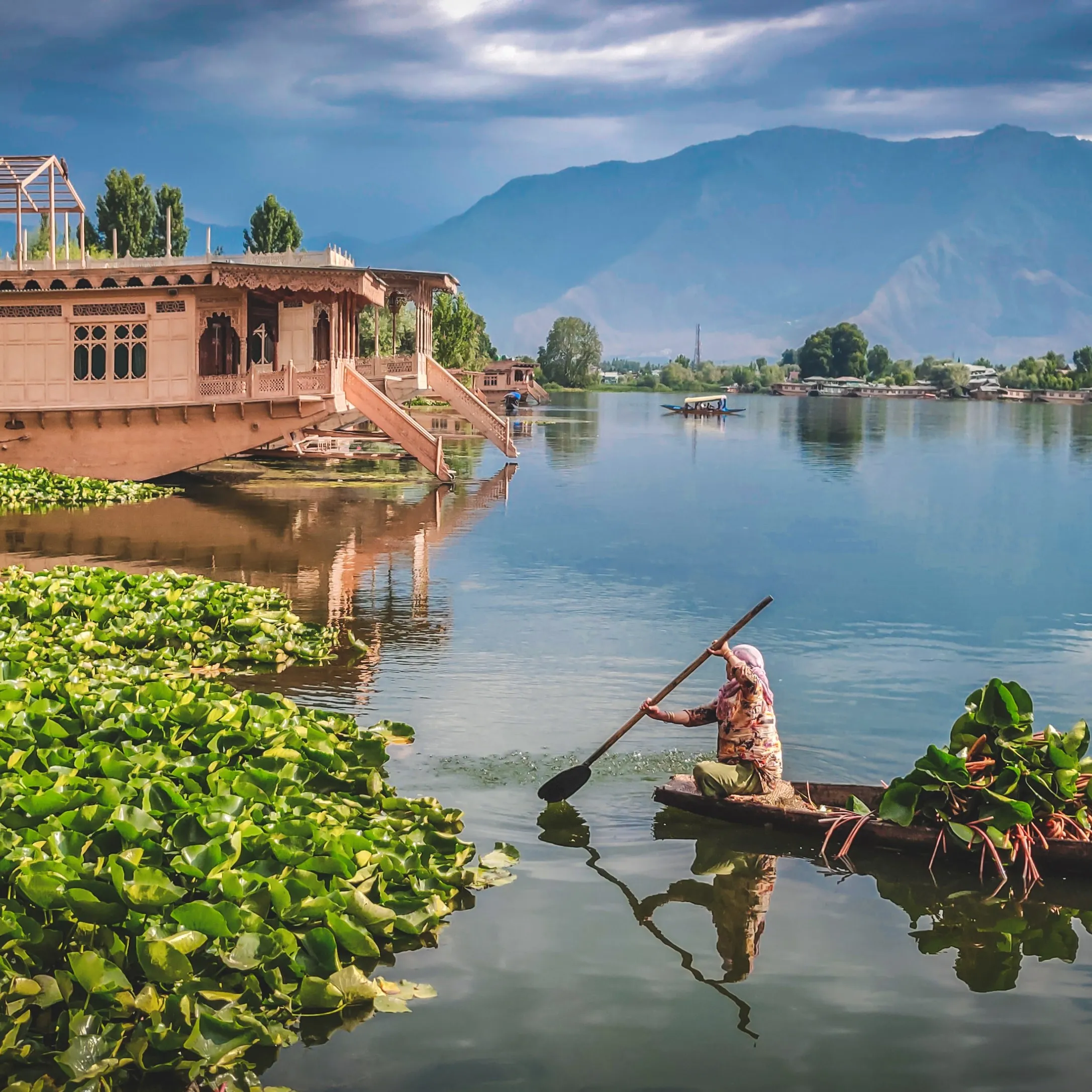 Jammu and Kashmir Tour Packages, ITO